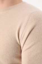 C-Necks - Image 2